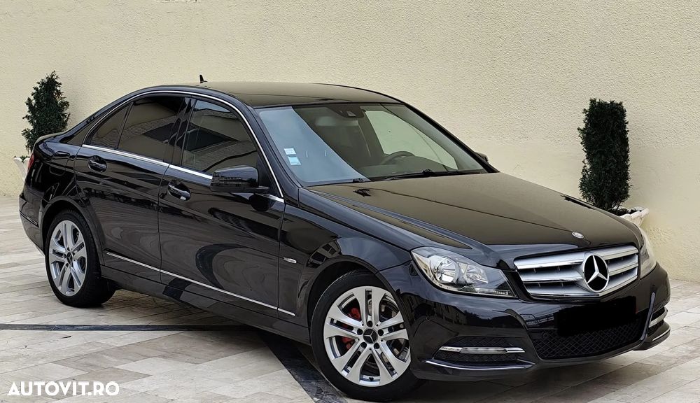 Mercedes-Benz C - 1