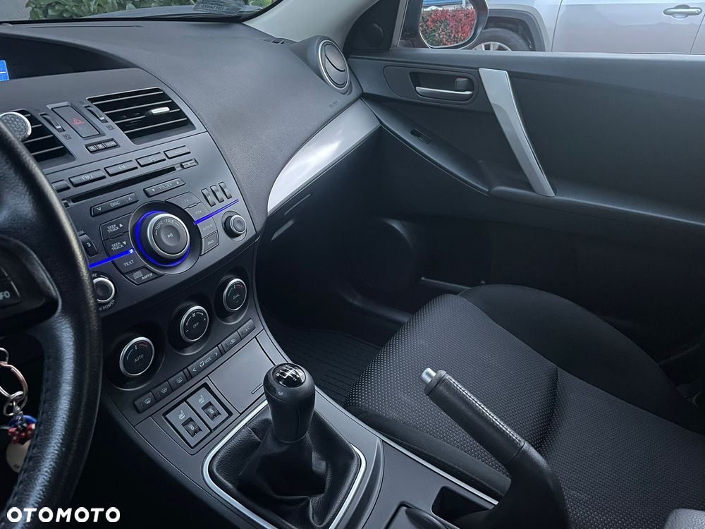 Mazda 3 - 34