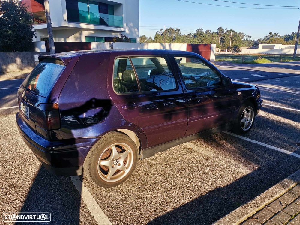 VW Golf 1.9 TDi GL + - 8