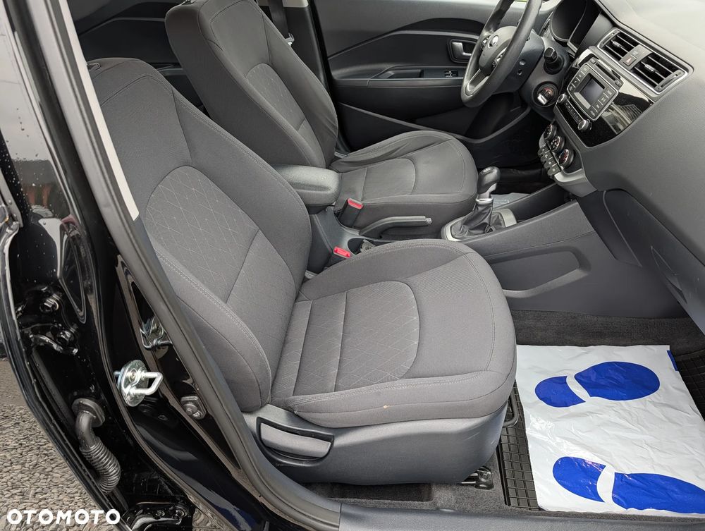 Kia Rio 1.4 M (klm) - 17