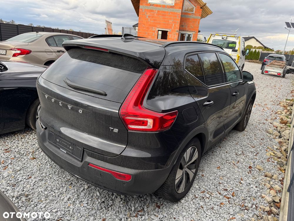 Volvo XC 40 T2 Essential - 3