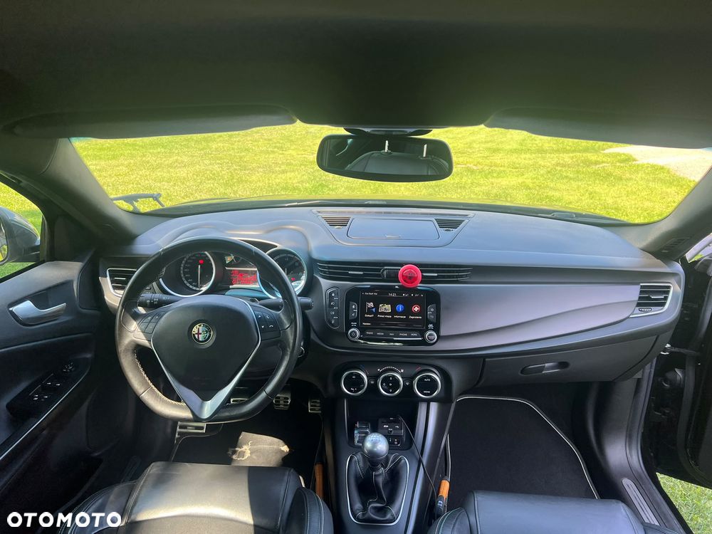 Alfa Romeo Giulietta 2.0 JTDM 16V Veloce - 16
