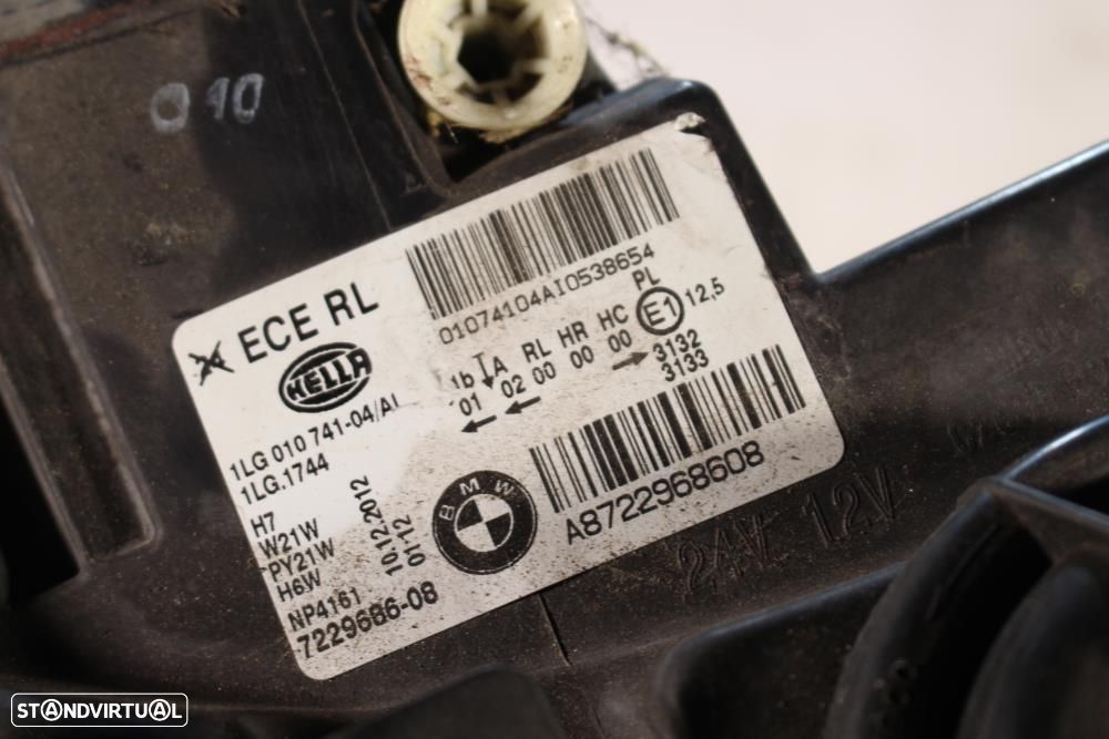 Ótica / Farol Direito Bmw 1 (F20)  63117229686 / 7229686 / 1Lg010741 / - 8