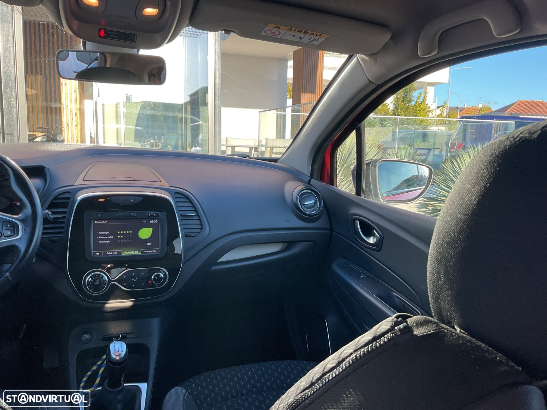 Renault Captur 1.5 dCi Exclusive - 32