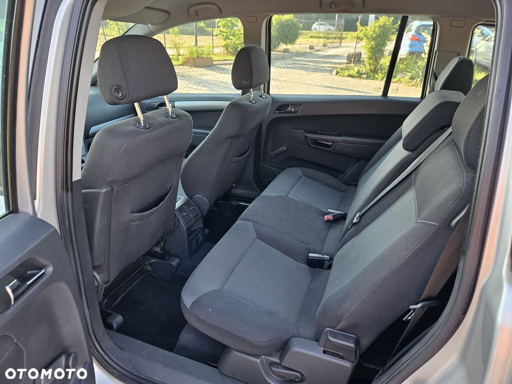 Opel Zafira 1.8 Design Edition - 6