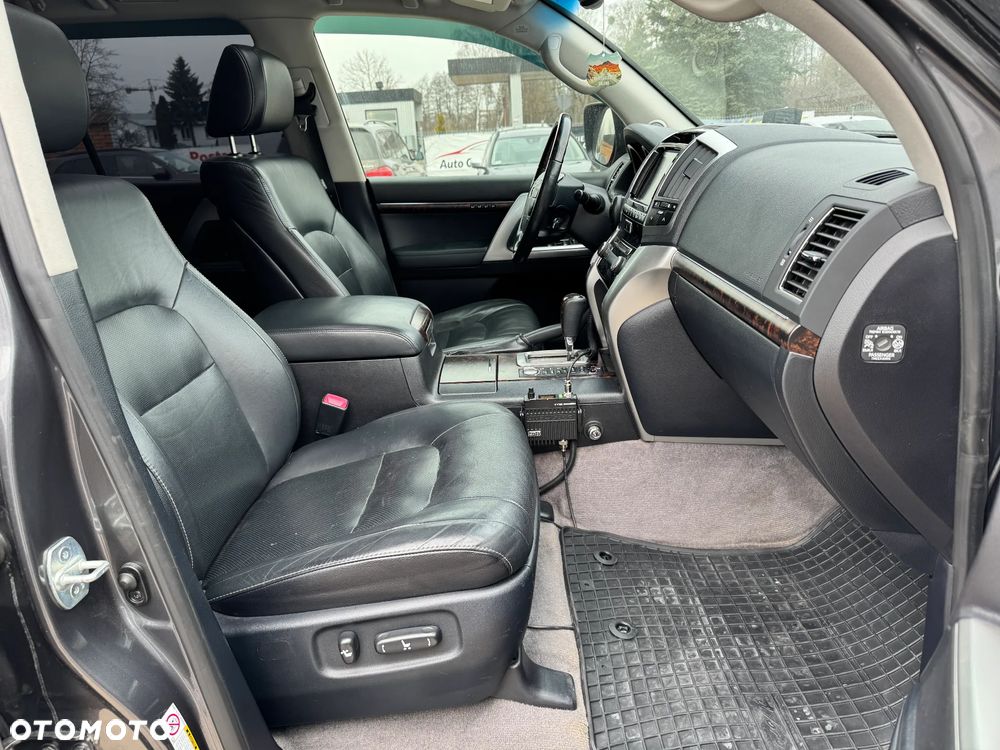 Toyota Land Cruiser LC 4.5 D-4D Limited - 13