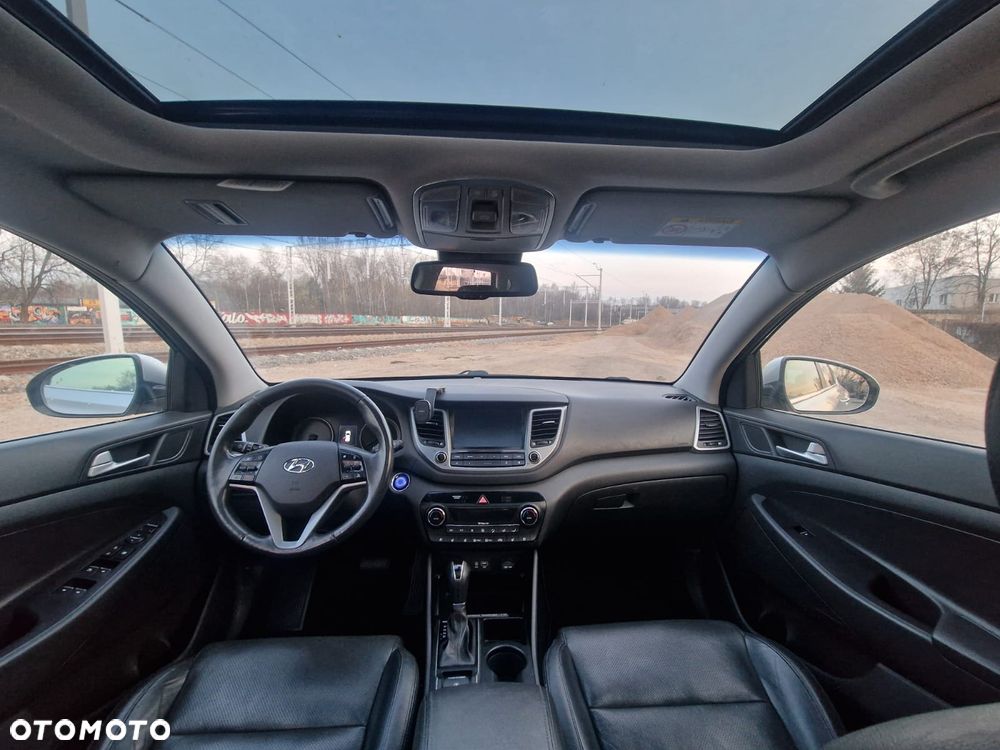 Hyundai Tucson 2.0 CRDI Tour de Pologne 4WD - 17
