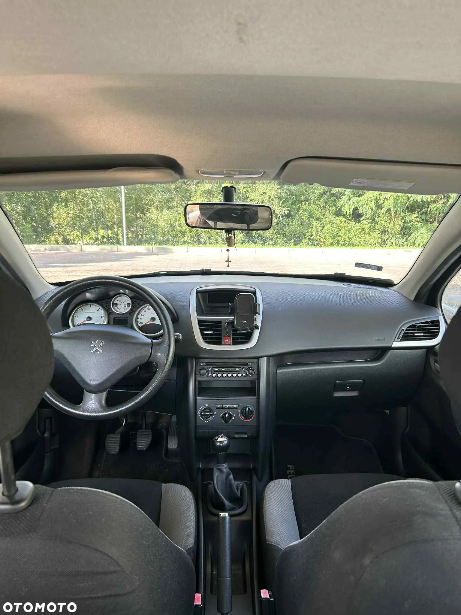 Peugeot 207 - 7