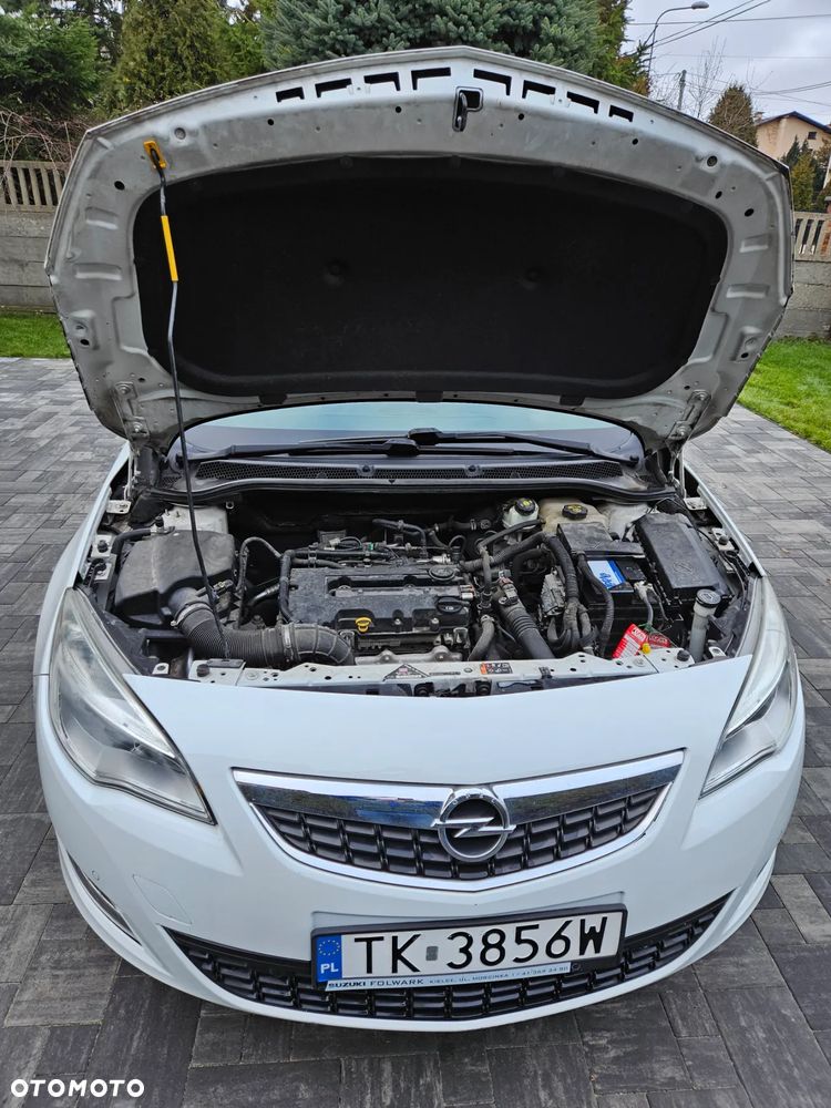 Opel Astra 1.4 T Sport - 12