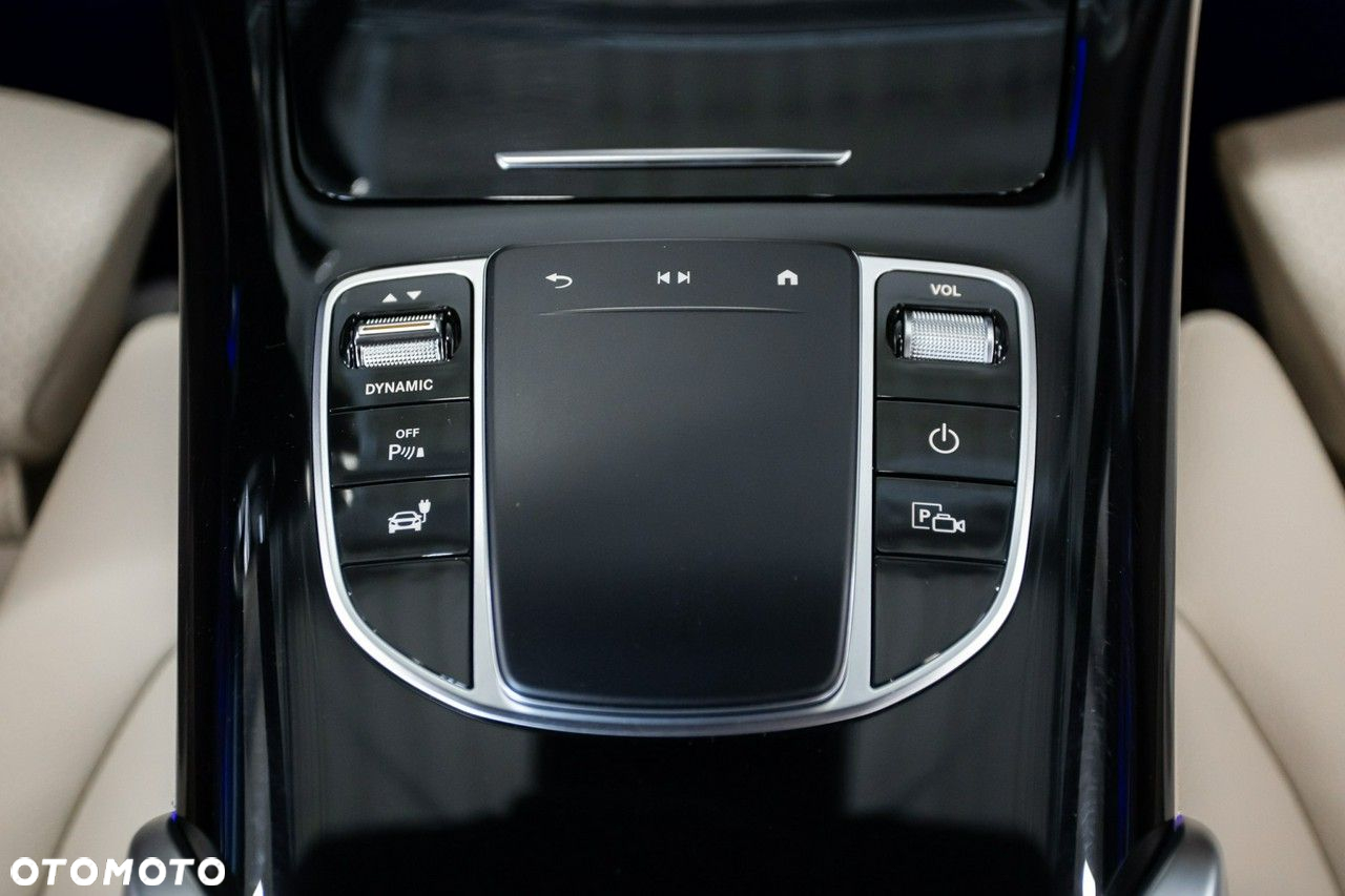 Mercedes-Benz EQC 400 4-Matic - 29