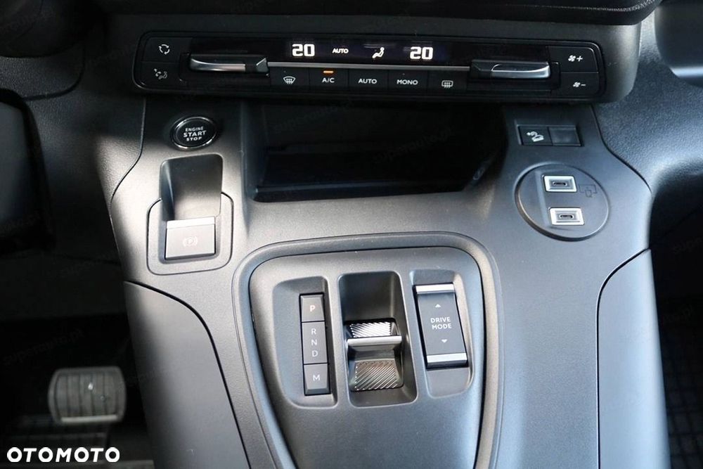 Citroën Berlingo Van XL L2H1EAT8 1.5 130KM - 14