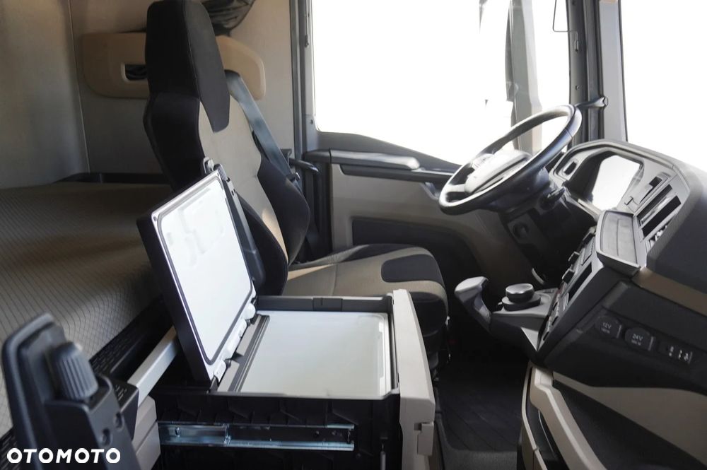 MAN TGX 26.470 6x2 / 80 tys km!! / 2023 / Chłodnia KRONE 18 EPAL / Thermoking T-1000 R Spectrum / Multitemperatura - 27