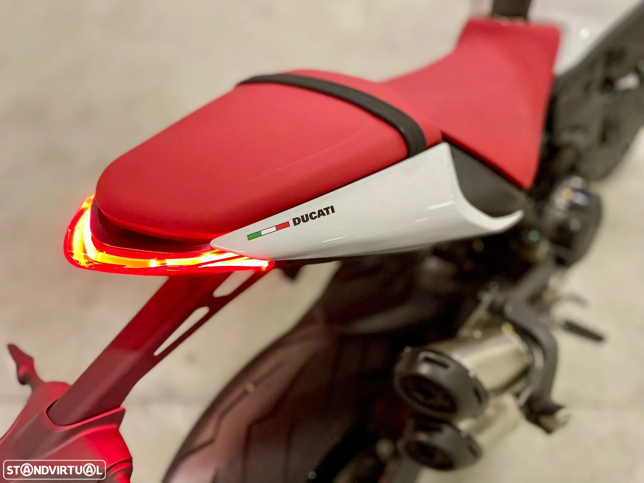 Ducati Monster - 3