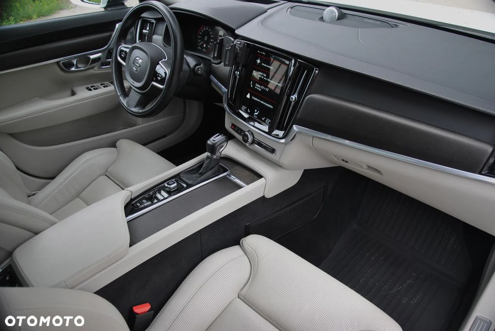 Volvo V90 Cross Country D5 SCR AWD Pro - 9
