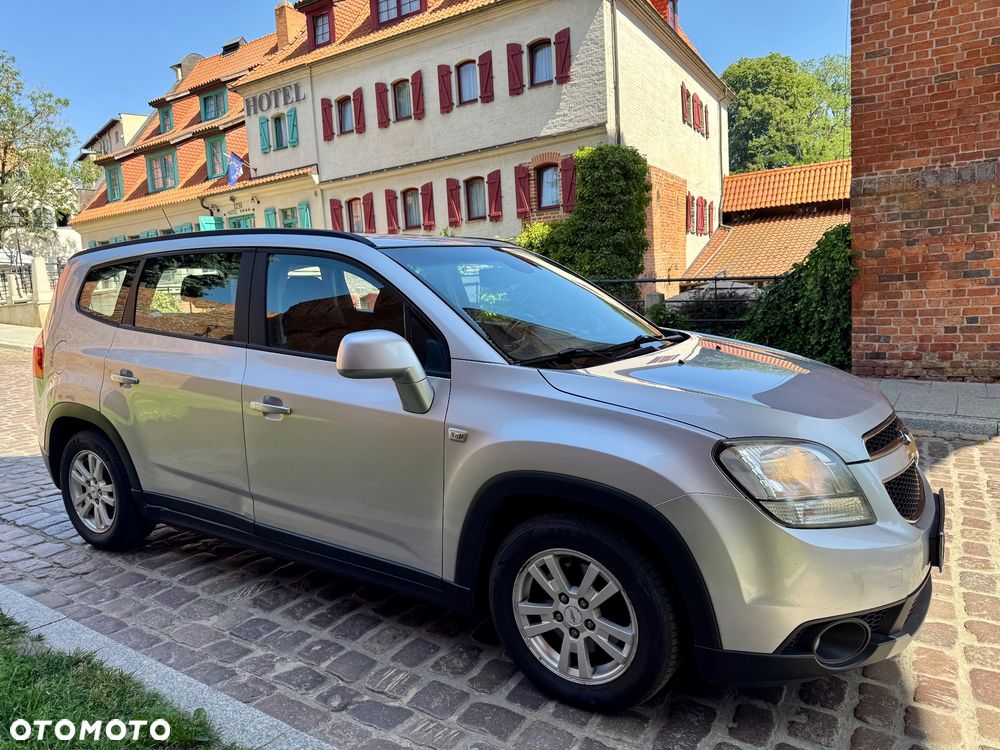 Chevrolet Orlando 2.0 D LT+ - 26