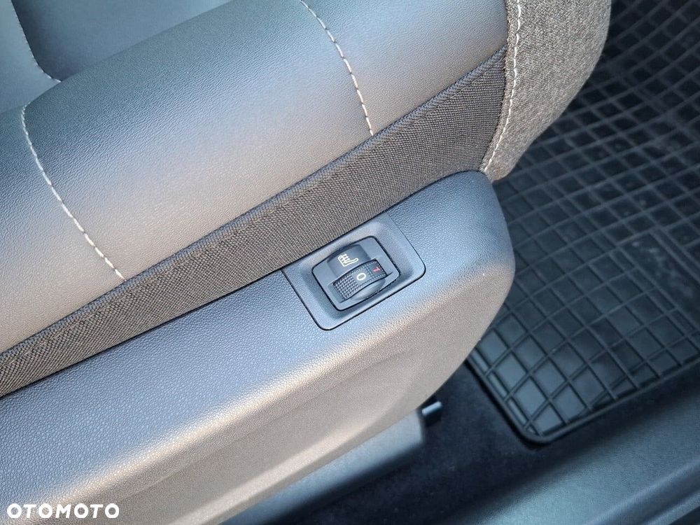 Citroën C3 Aircross 1.2 PureTech Max S&S EAT6 - 23