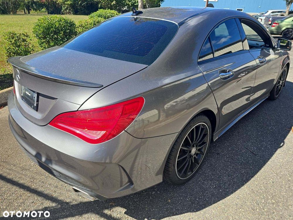 Mercedes-Benz CLA 250 7G-DCT Sport - 3