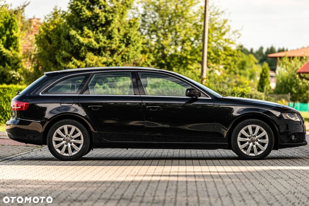 Audi A4 Avant 2.0 TDI S tronic - 17