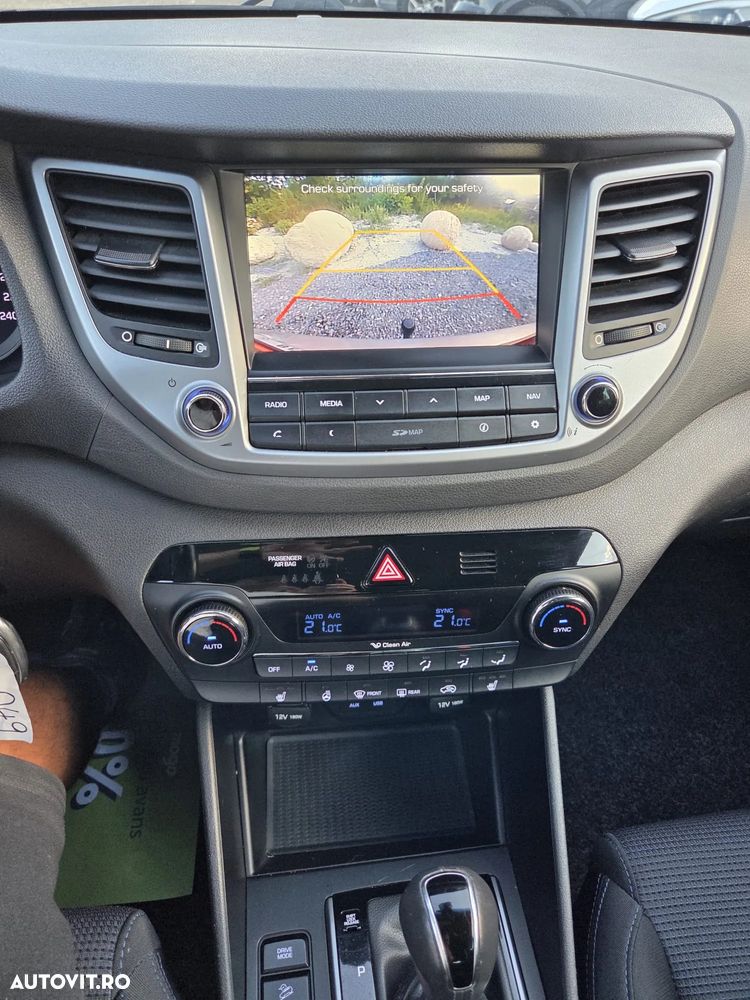 Hyundai Tucson 2.0 CRDI 4WD Automatik Intro Edition - 7
