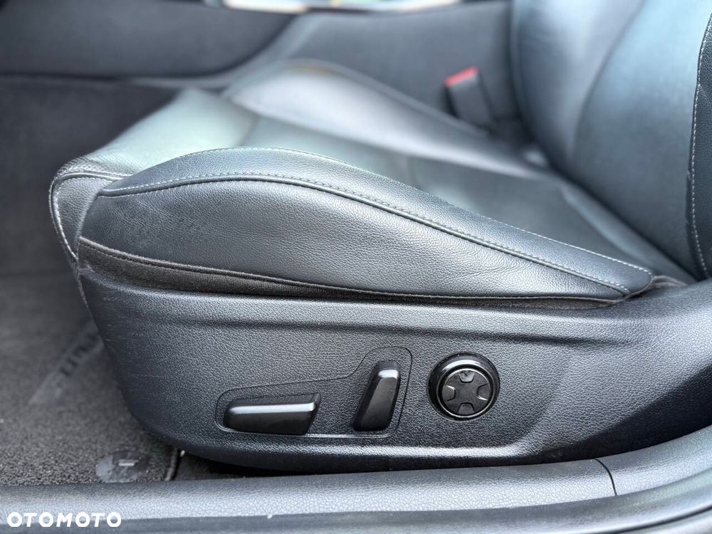 Kia Stinger 2.0 T-GDI GT Line - 22