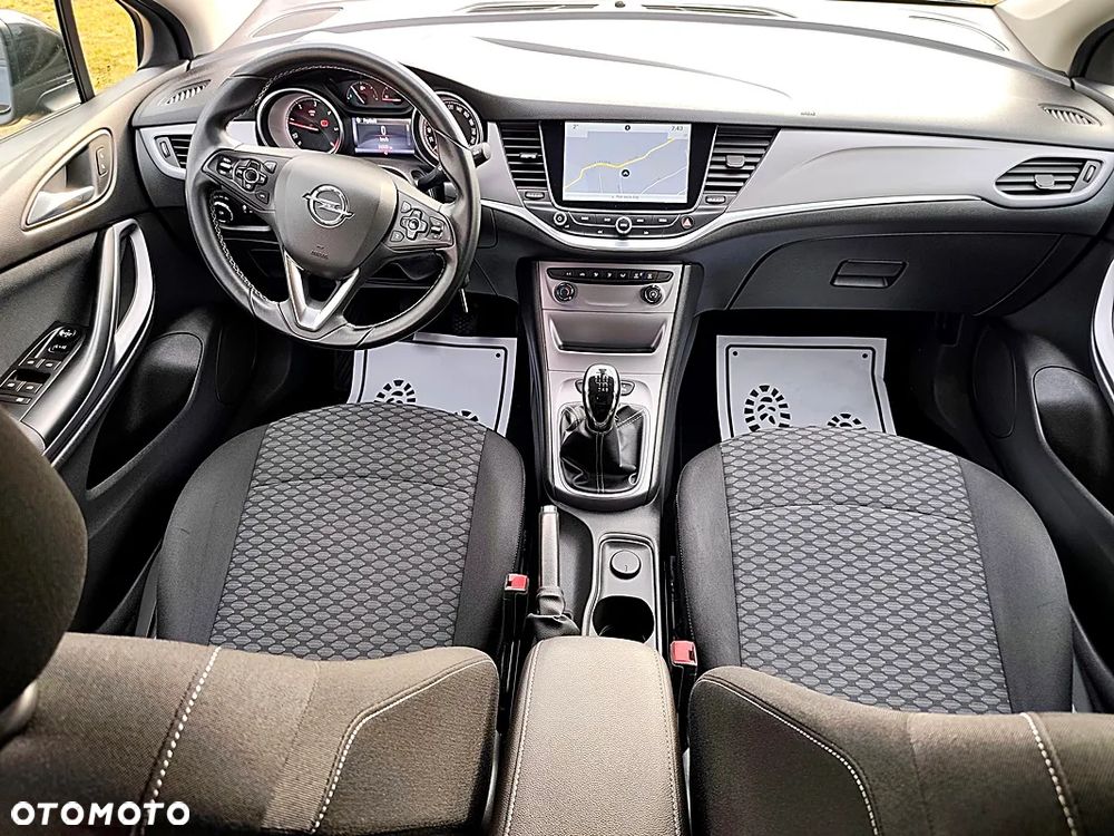 Opel Astra - 18