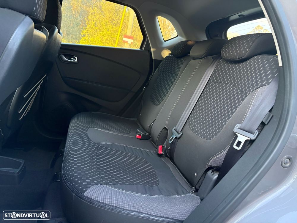 Renault Captur 0.9 TCE Exclusive - 10