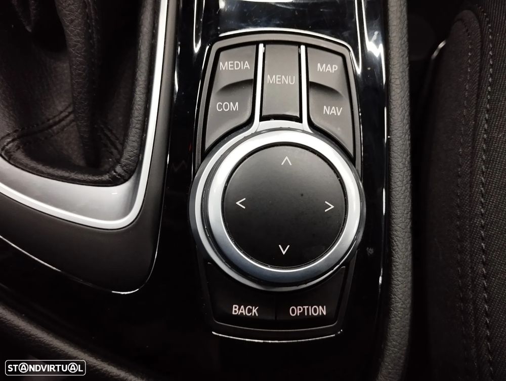 BMW 225xe Active Tourer Advantage - 43