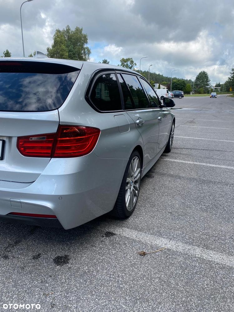 BMW Seria 3 335d xDrive Edition M Sport Shadow - 13