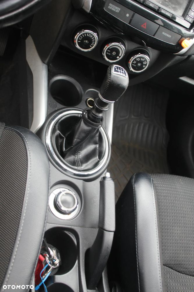 Citroën C4 Aircross - 13