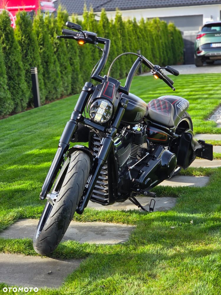 Harley-Davidson FXSB Breakout - 14