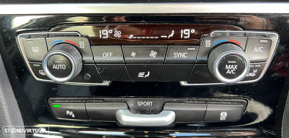 BMW 216 Gran Tourer d 7L Line Luxury Auto - 24