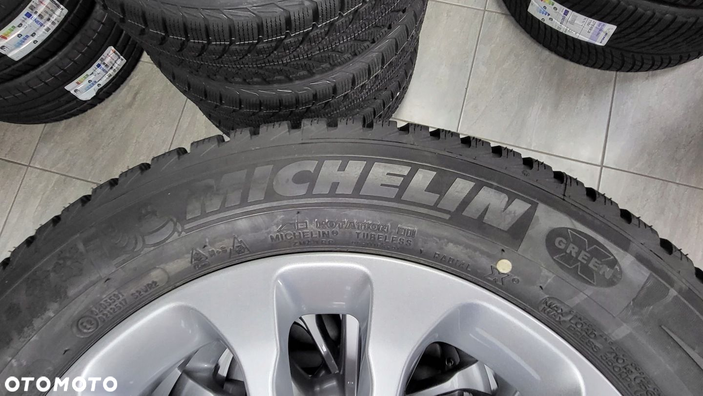 17 Oryginał Mercedes GLA W156 215/60R17 Nowe - 7