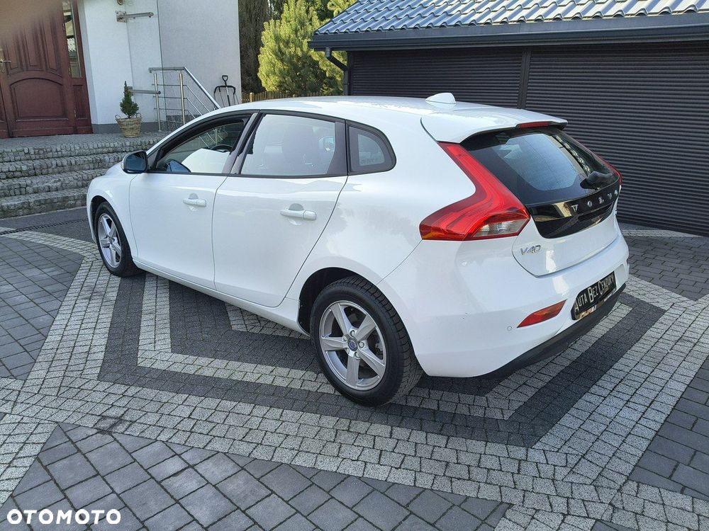 Volvo V40 D2 Drive-E Kinetic - 4