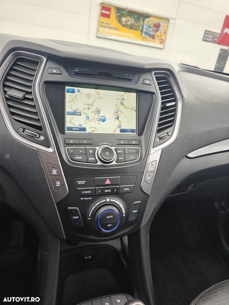 Hyundai Santa Fe - 24