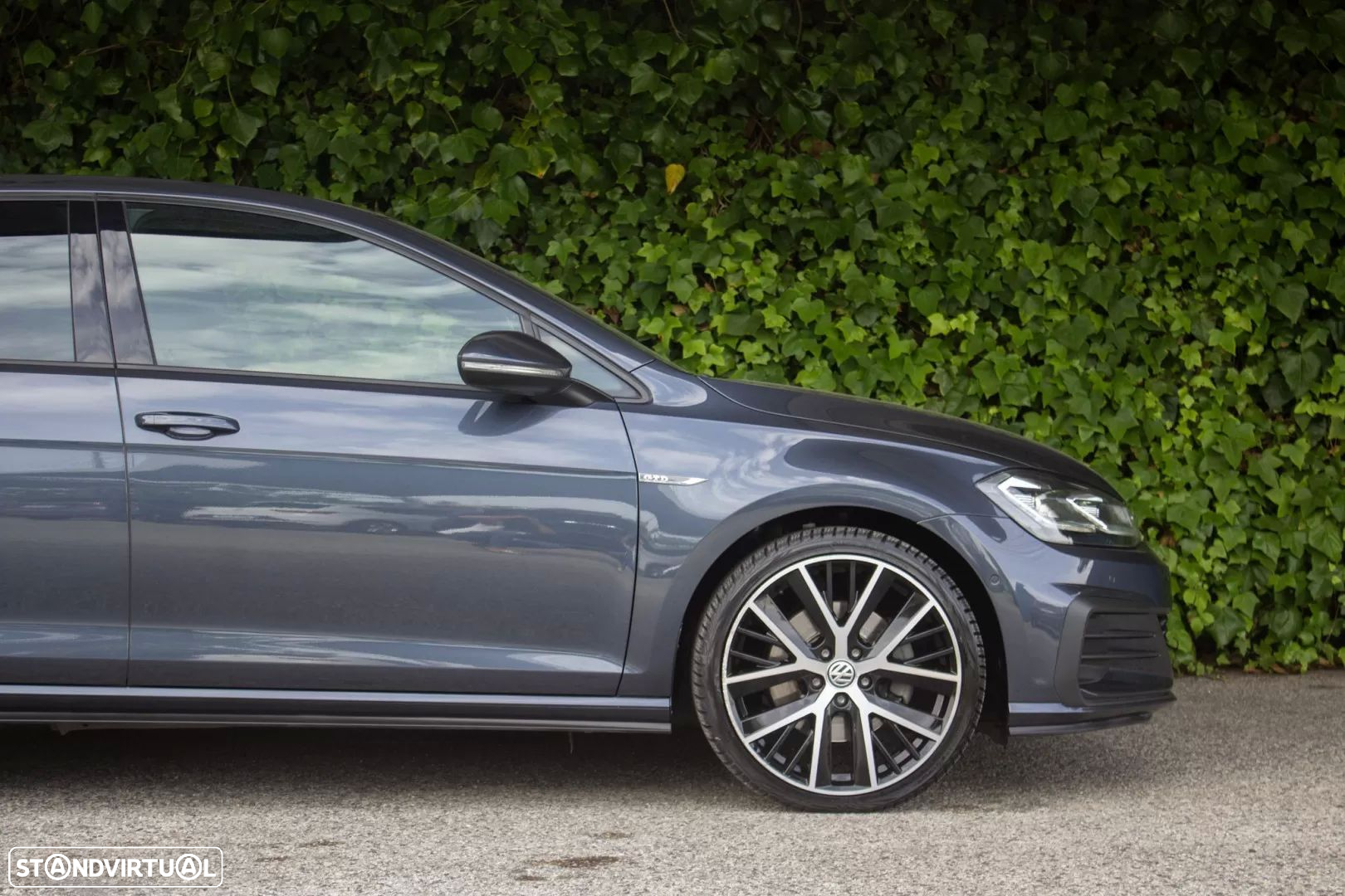 VW Golf 2.0 TDI GTD DSG - 5