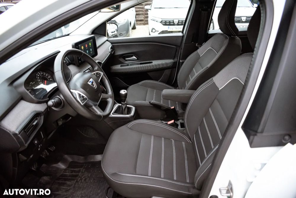 Dacia Logan TCe 90 MT6 Comfort - 13