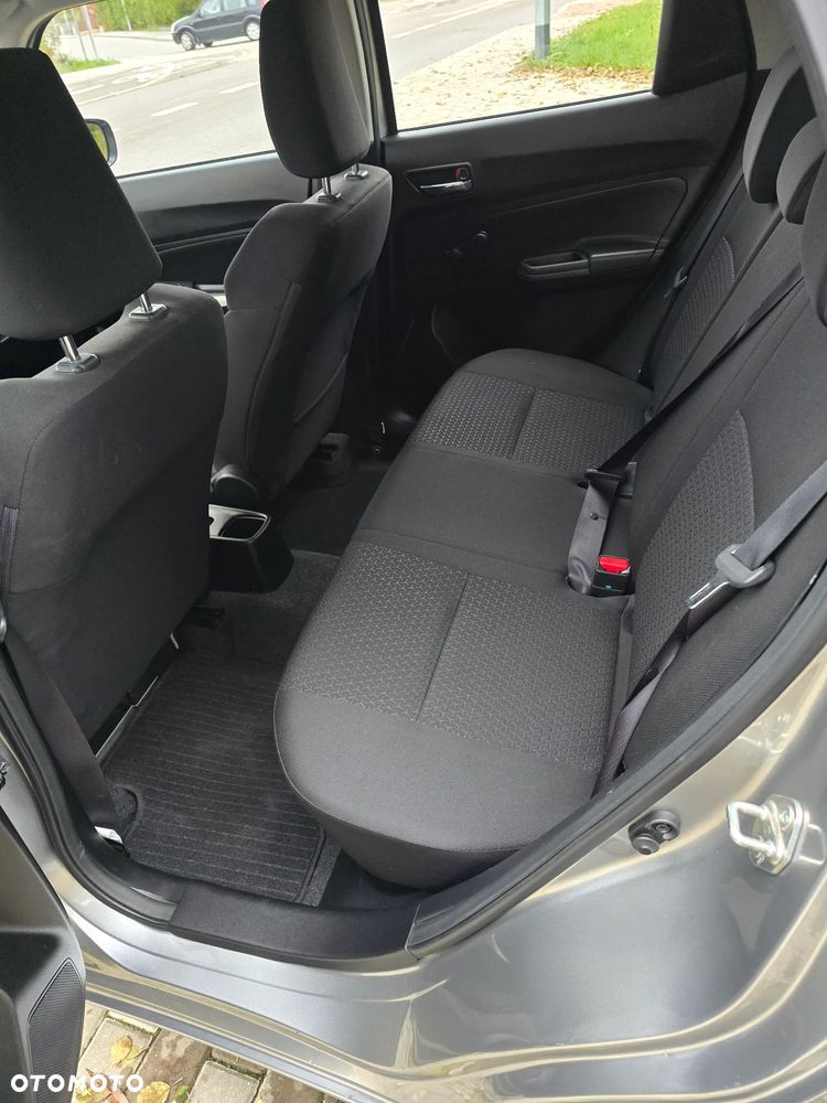 Suzuki Swift 1.2 Dualjet SHVS Premium - 16
