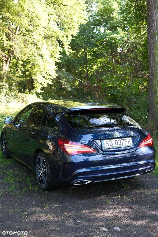 Mercedes-Benz CLA 200 d 4-Matic - 8