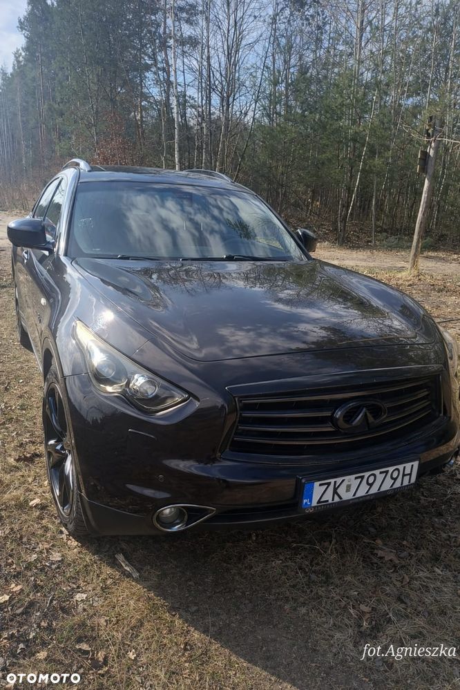 Infiniti Q70 3.0d S - 3