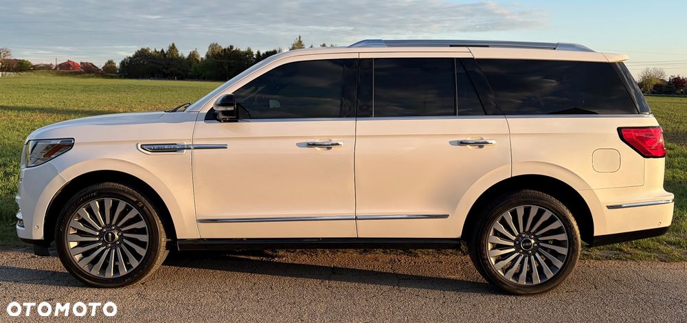 Lincoln Navigator - 9