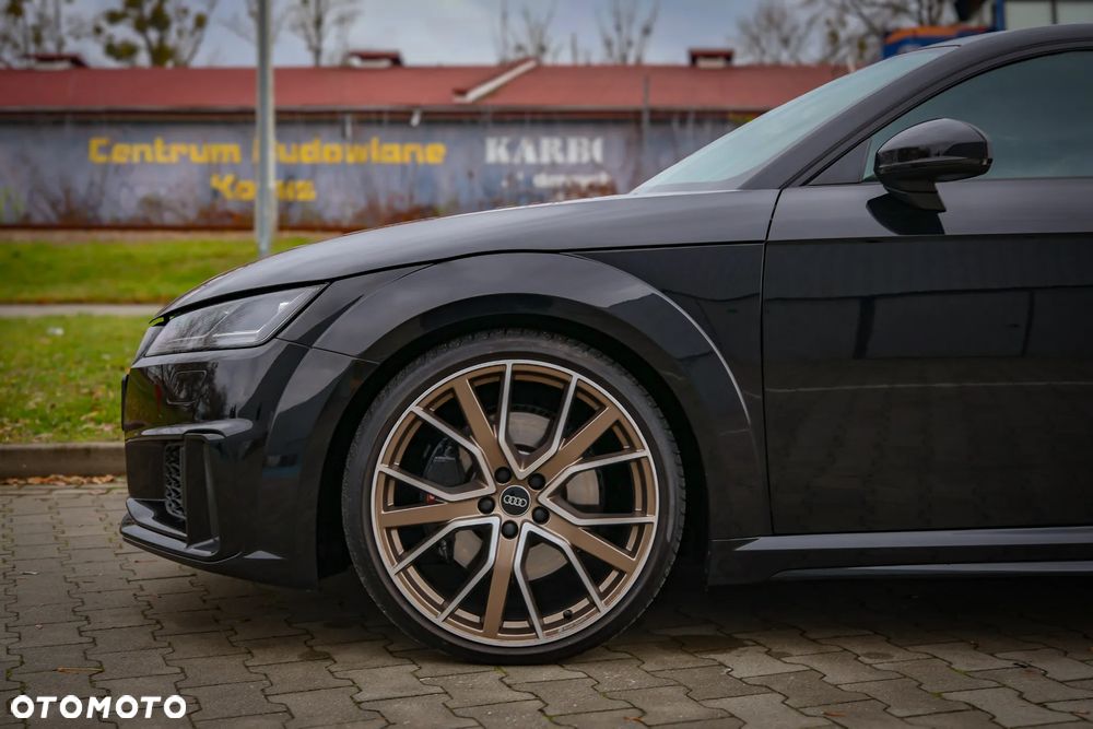 Audi TT S Coupé - 29