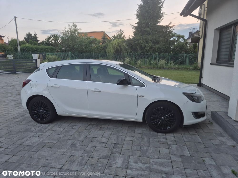 Opel Astra 1.7 CDTI Cosmo - 6