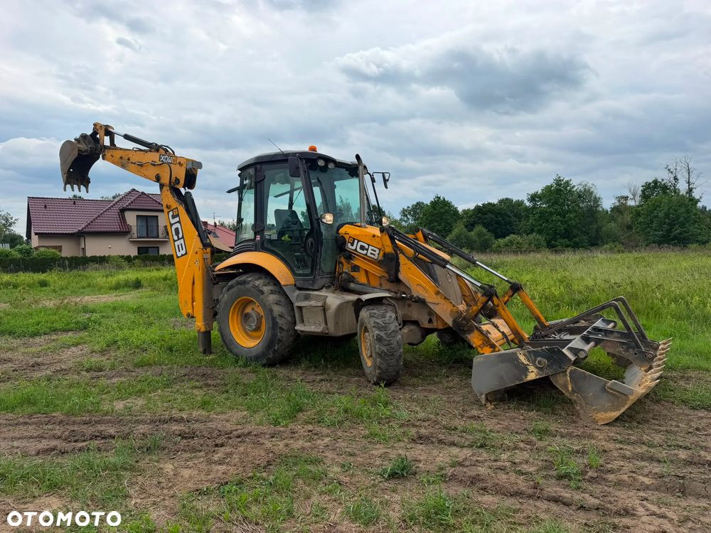 JCB 3 CX - 4