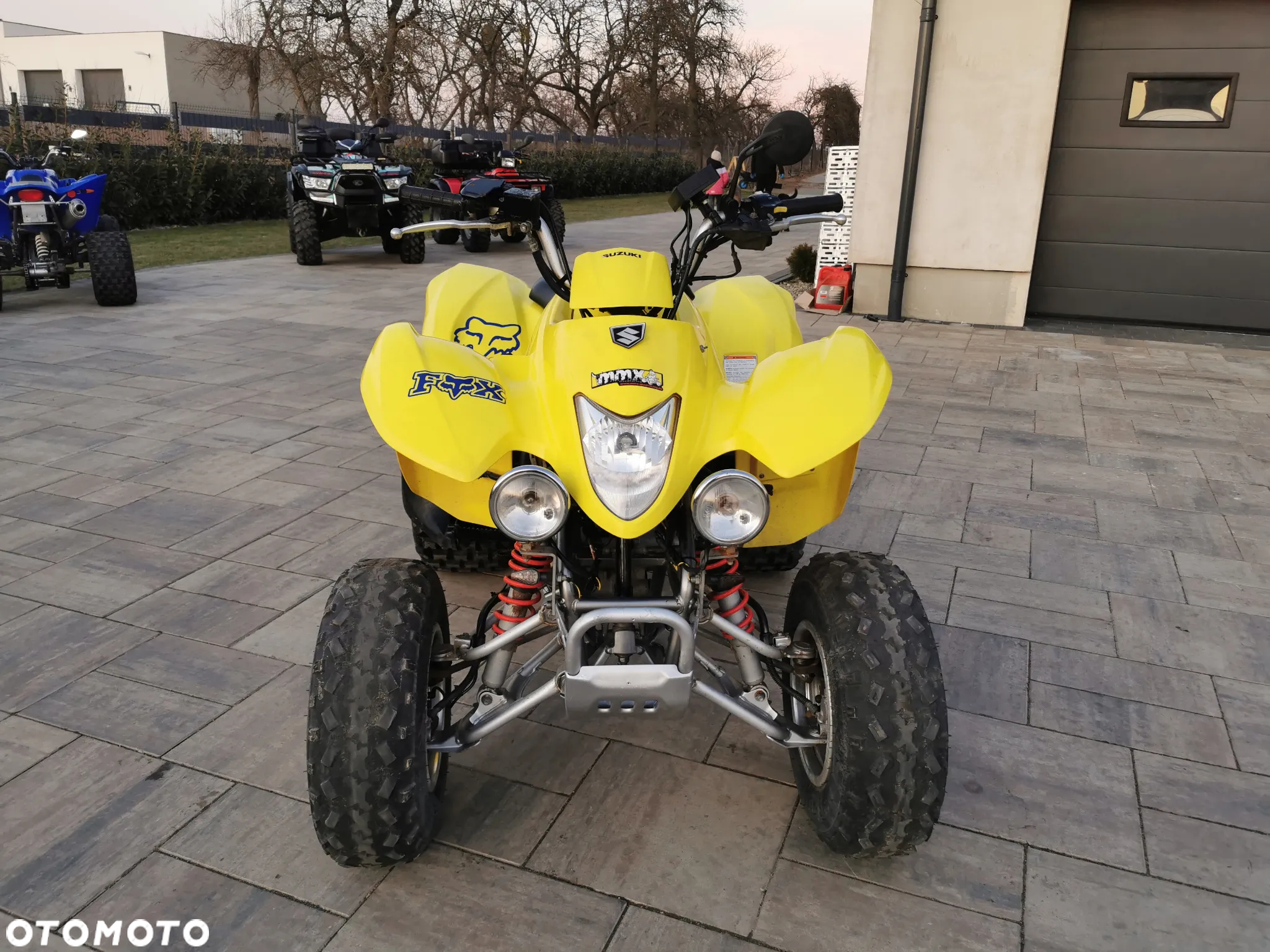 Suzuki Inny