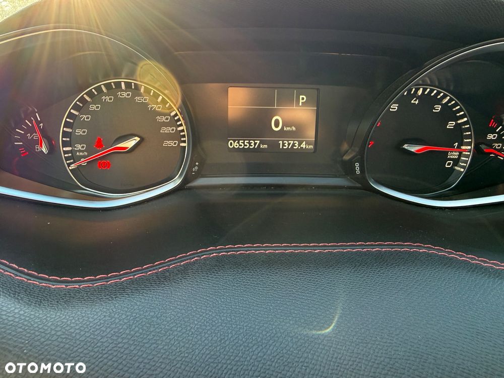 Peugeot 308 PureTech 130 GPF EAT8 Stop & Start GT - 13