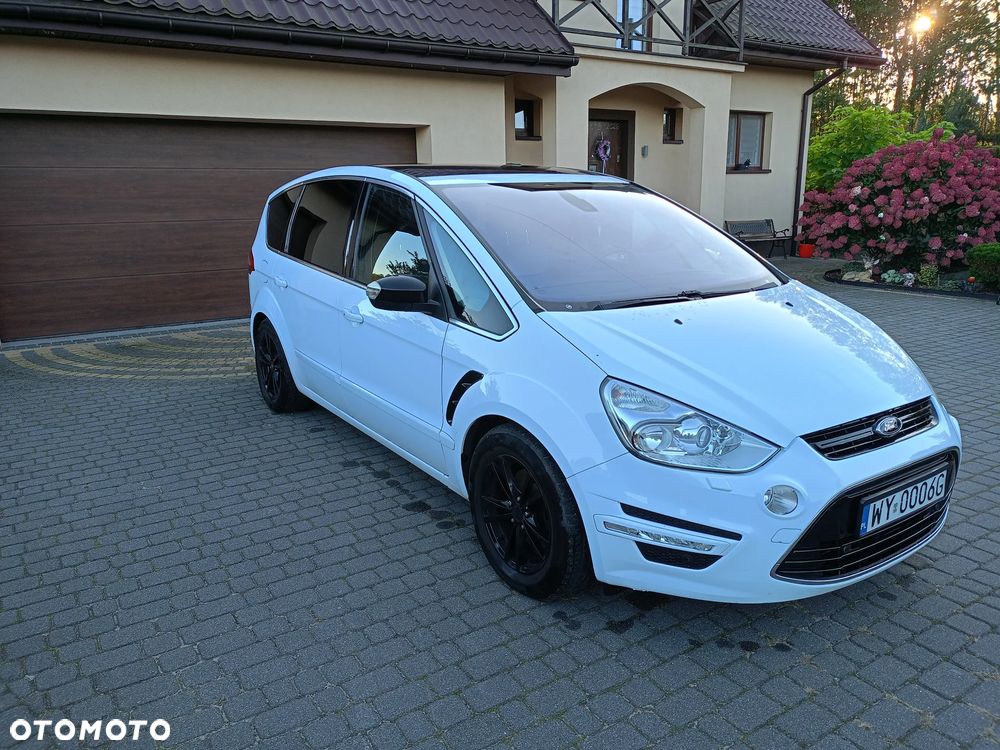 Ford S-Max 2010 photo 3