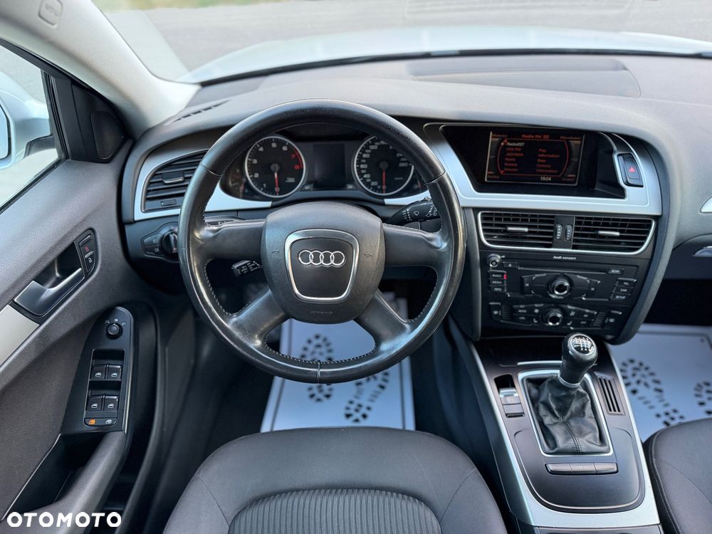Audi A4 Avant 1.8 TFSI Attraction - 27