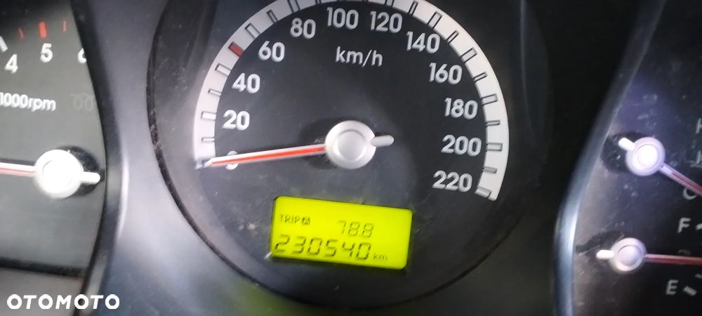 Kia Sportage 2.0 CRDi Tour - 4