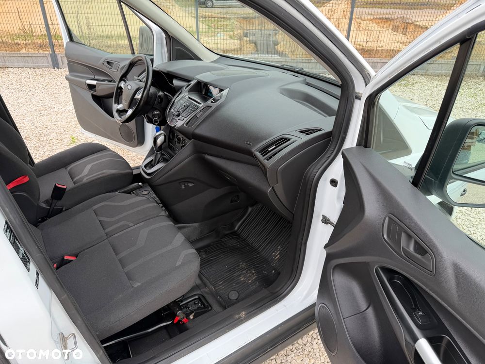 Ford Transit Connect - 16