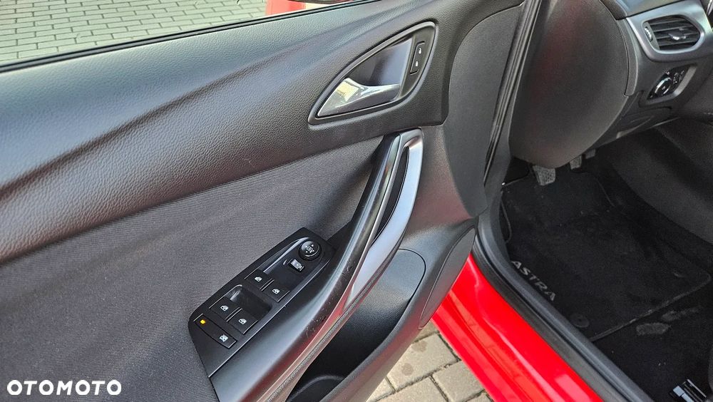 Opel Astra 1.4 Turbo Dynamic - 18